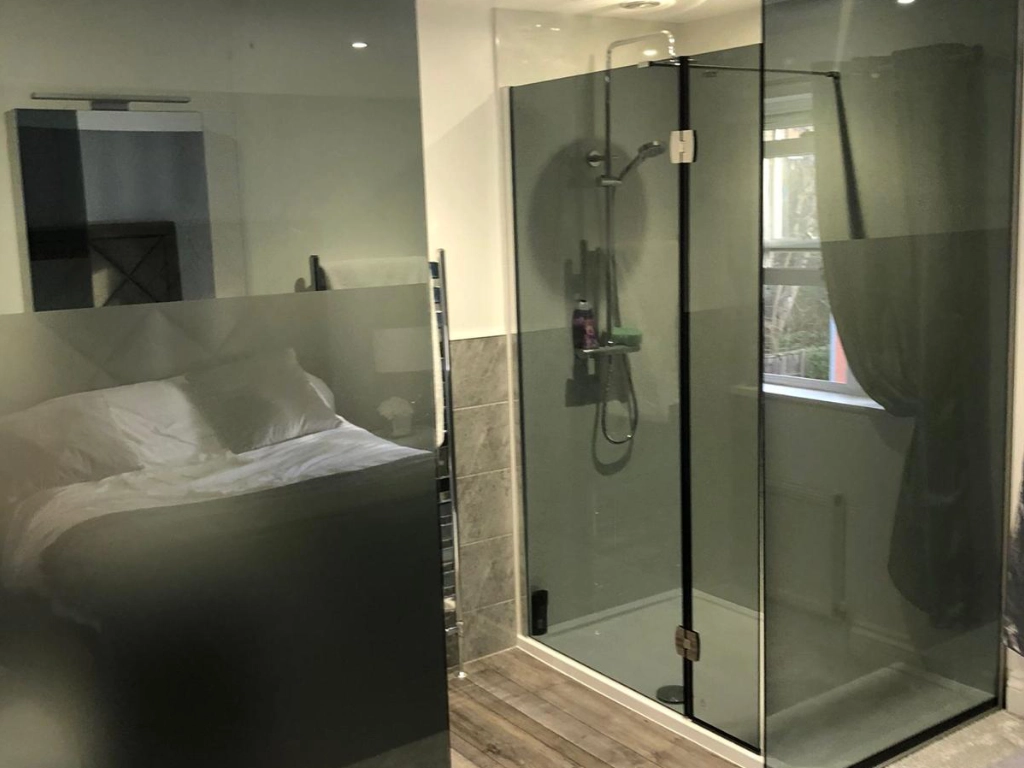 Glass Cutting Services
